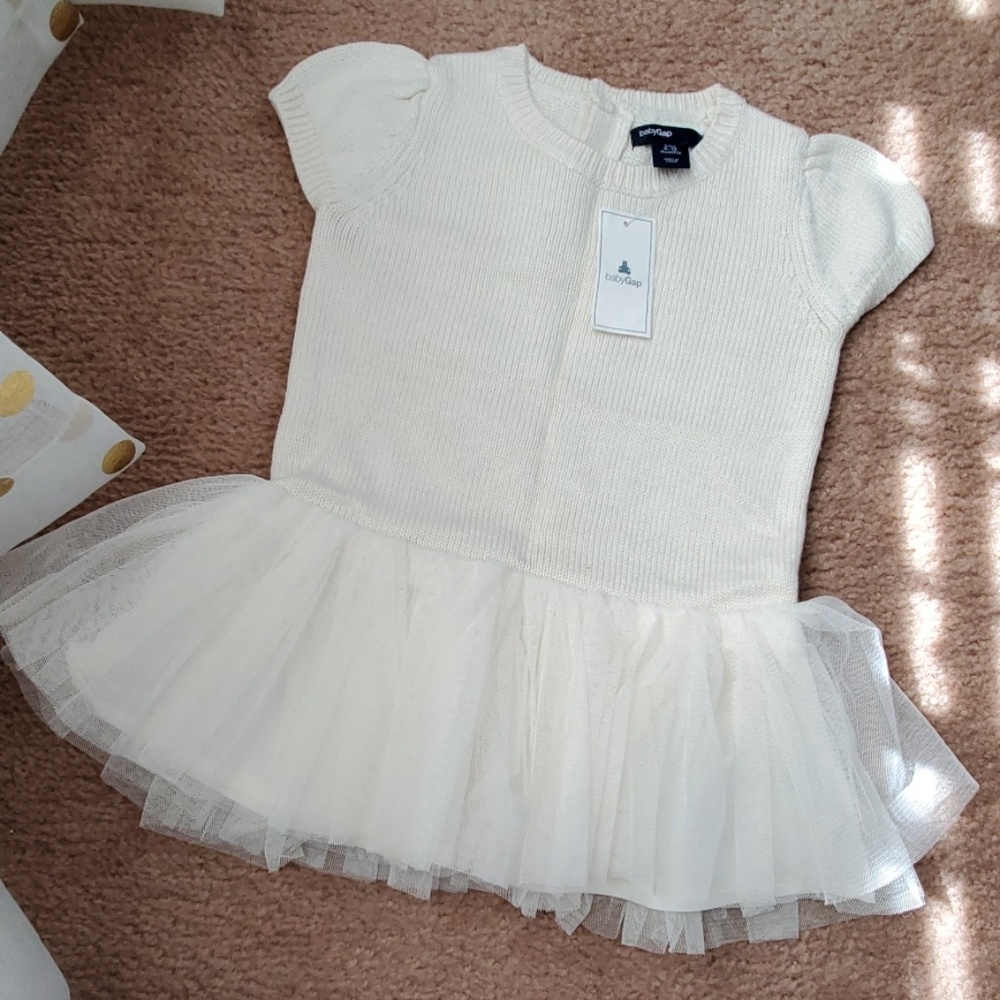 Gap baby girl top 6-12 months